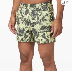 Lululemon Men's Channel Cross Swim Shorts Size Large